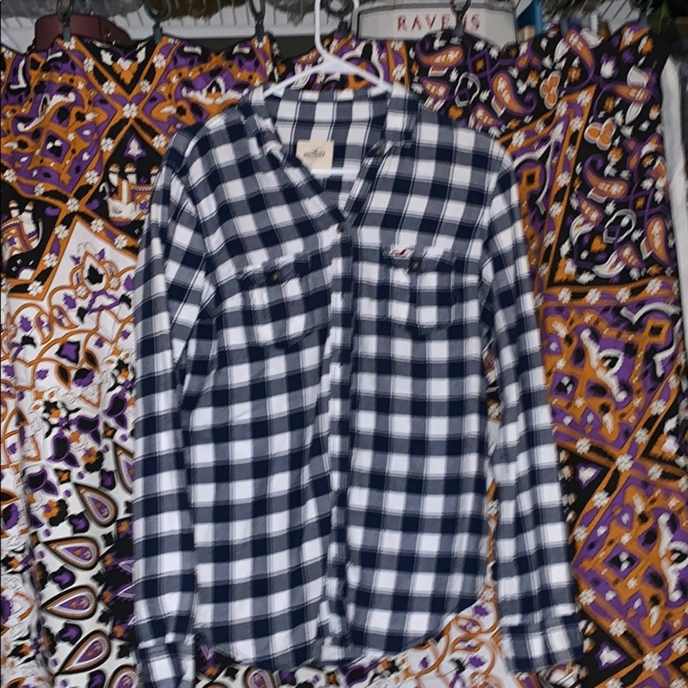 Navy blue and white checkerboard pattern flannel.